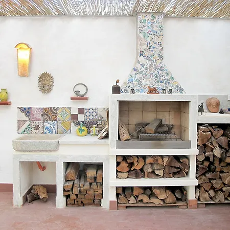 Antica Dimora La Porta Del Sale Bed & Breakfast Marsala