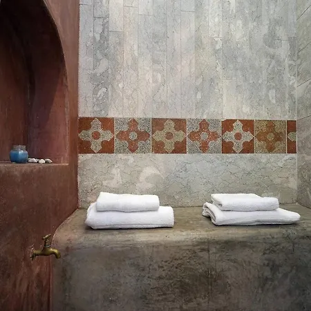 Bed & Breakfast Antica Dimora La Porta Del Sale 3*